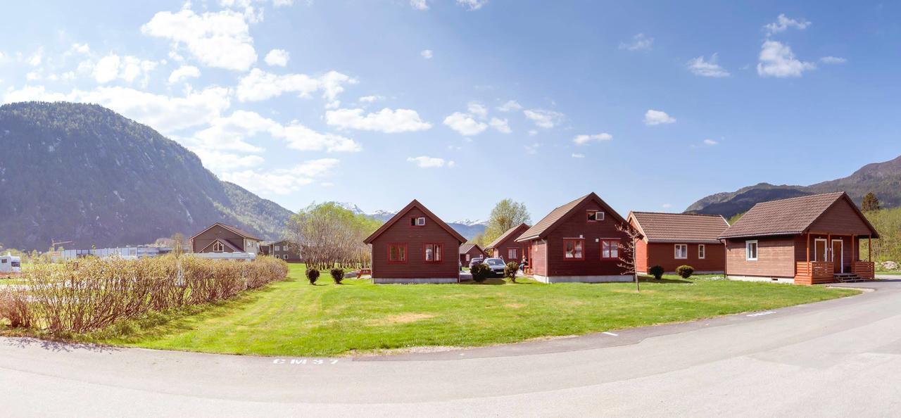 Forde Gjestehus Og Camping Exterior foto