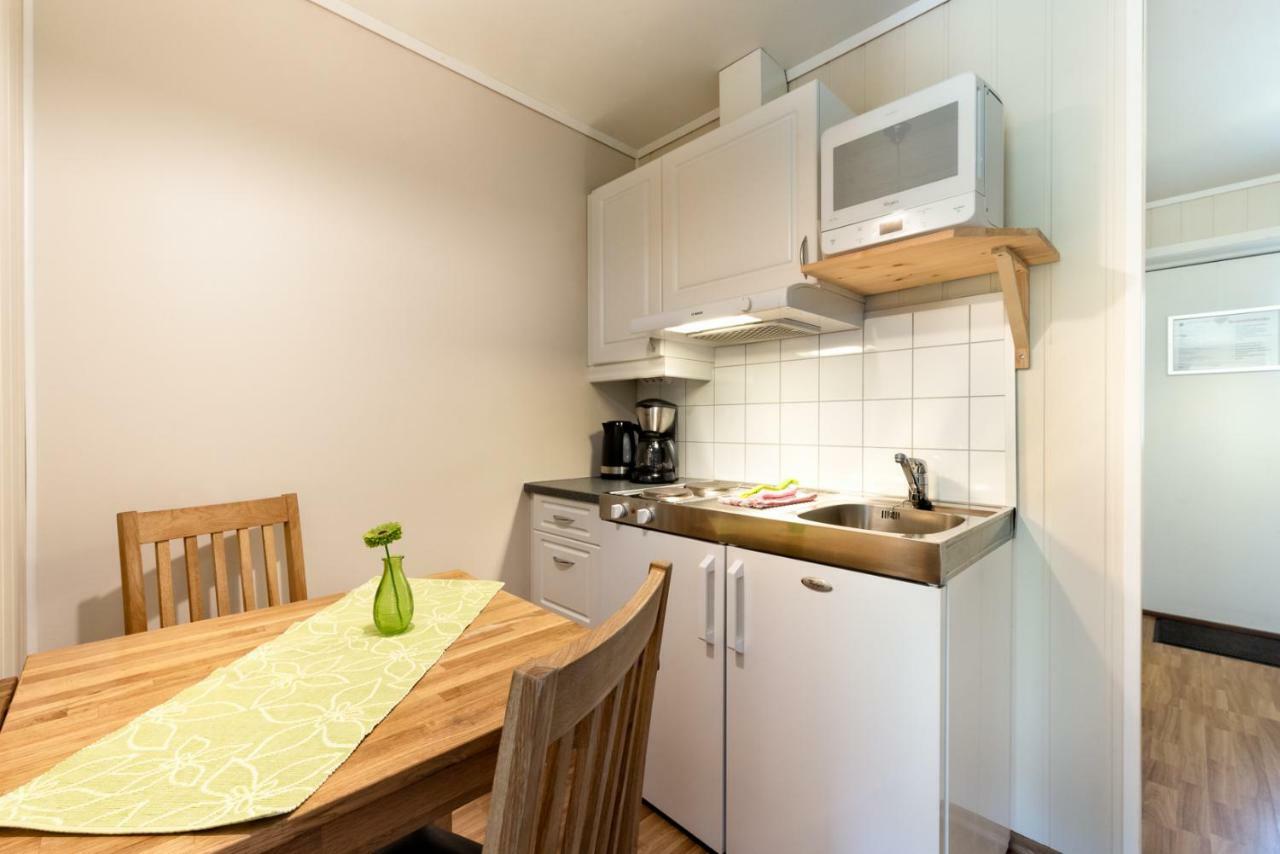 Forde Gjestehus Og Camping Exterior foto